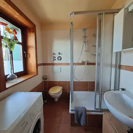 דירה Gemuetliches 1-zimmer-appartment Mit Balkon
